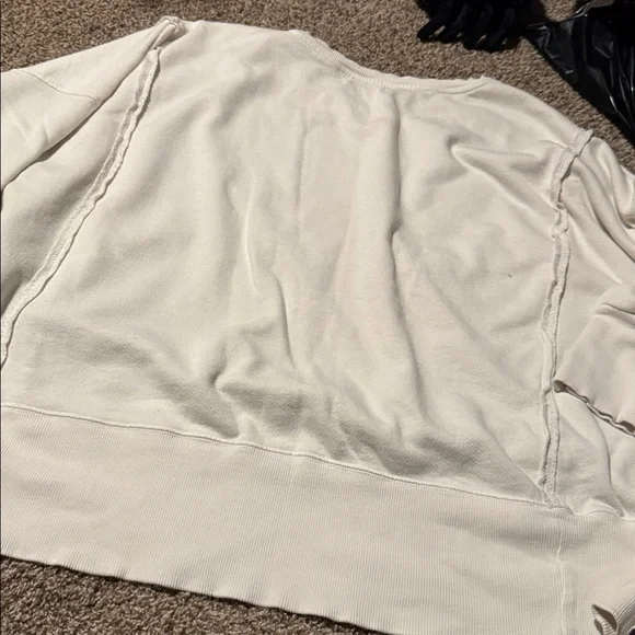 Free People / We The Free creamy white & black New York Camden sweatshirt (L) - Picture 9 of 9